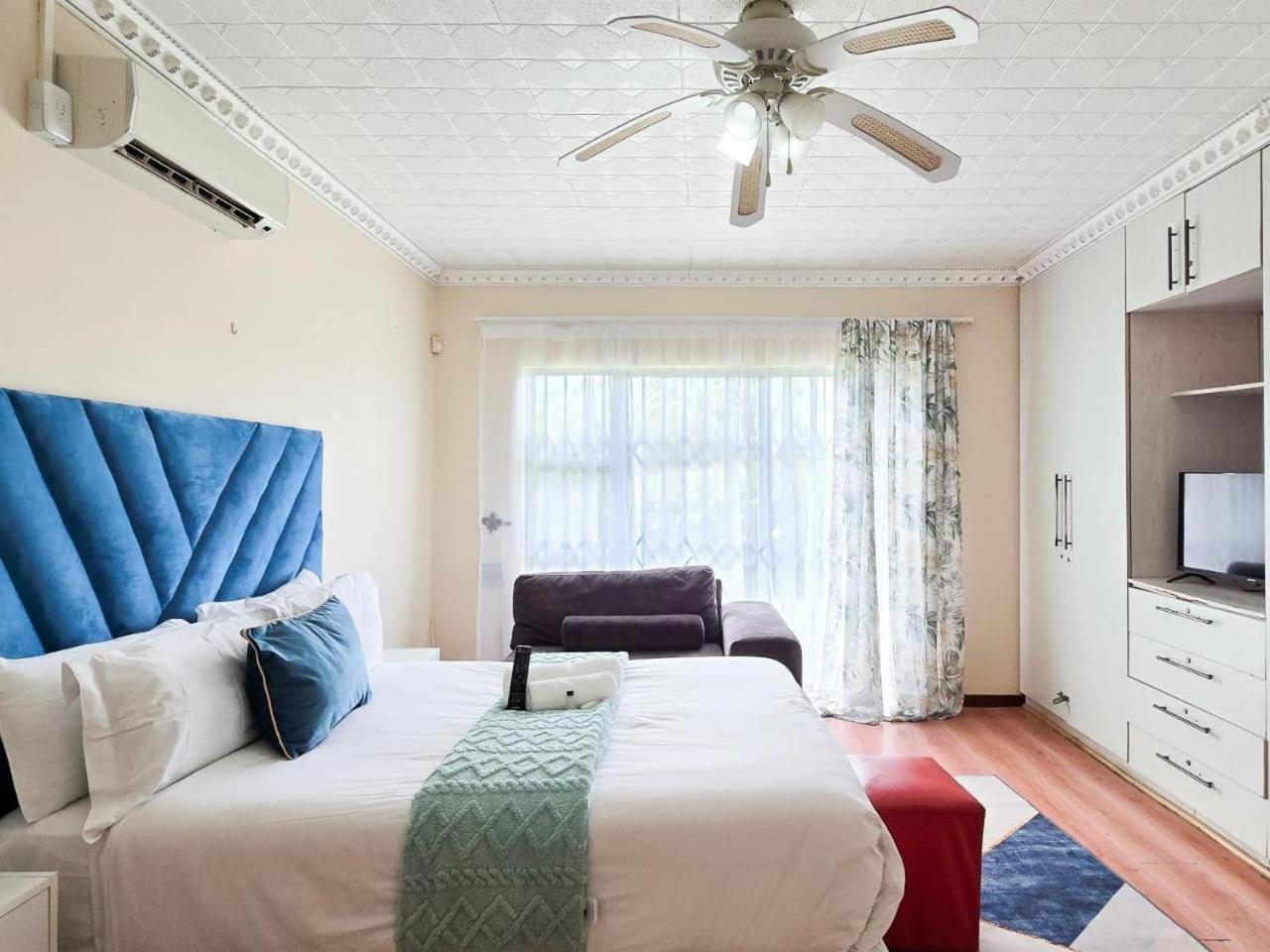 Mikasa Guesthouse East London Extérieur photo